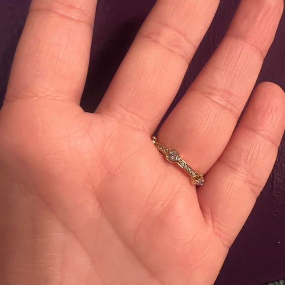 Pandora x Disney Ring - Picture 2 of 3